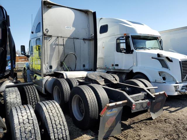 1XKFD48X5BJ292642 - 2011 KENWORTH CONSTRUCTI T700 WHITE photo 3