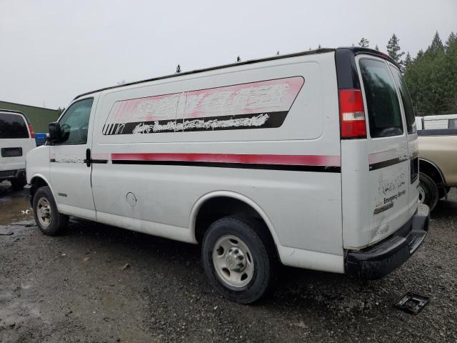 1GCGG25V831200410 - 2003 CHEVROLET EXPRESS G2 WHITE photo 2