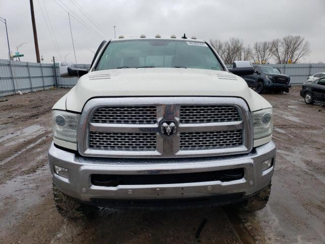 3C6UR5KLXHG752296 - 2017 RAM 2500 LARAMIE WHITE photo 5