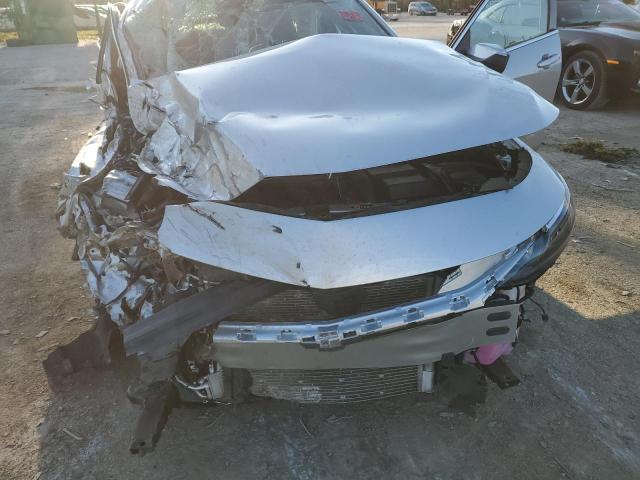 1G1ZG5STXMF085206 - 2021 CHEVROLET MALIBU RS SILVER photo 11