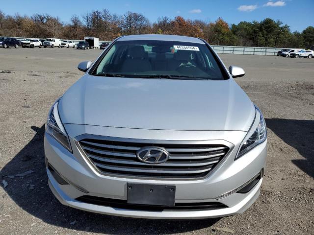 5NPE24AF9FH022164 - 2015 HYUNDAI SONATA SE SILVER photo 5