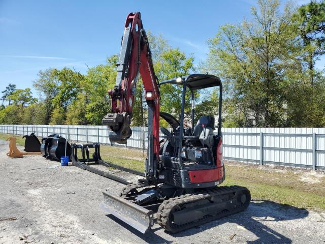 YMRV1025LNAJAG738 - 2022 YANM TRACKHOE RED photo 2