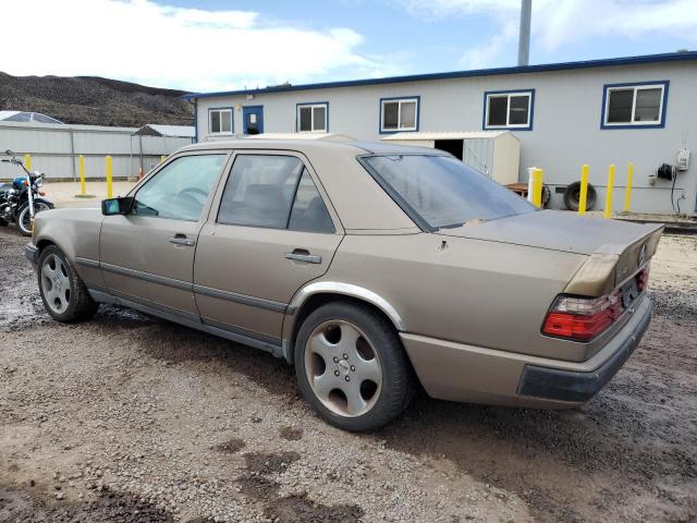 WDBEA26D6KB024009 - 1989 MERCEDES-BENZ 260 E TAN photo 2