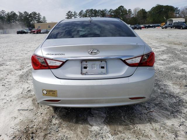 5NPEB4AC7DH724924 - 2013 HYUNDAI SONATA GLS SILVER photo 6