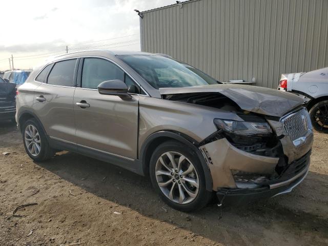 5LMCJ2C94KUL38960 - 2019 LINCOLN MKC SELECT TAN photo 4