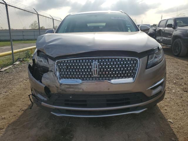 5LMCJ2C94KUL38960 - 2019 LINCOLN MKC SELECT TAN photo 5