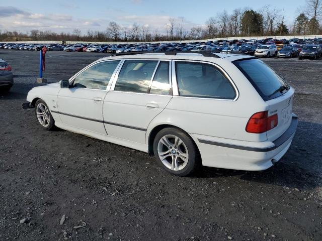 WBADP6346YBV63811 - 2000 BMW 528 IT AUTOMATIC WHITE photo 2