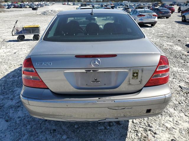 WDBUF65J24A419048 - 2004 MERCEDES-BENZ E 320 GRAY photo 6