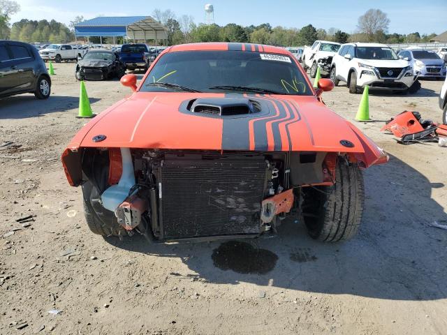 2C3CDZFJ3MH521130 - 2021 DODGE CHALLENGER R/T SCAT PACK ORANGE photo 5