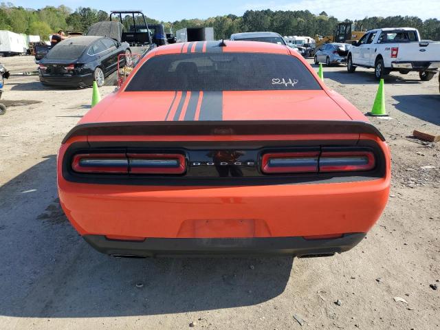 2C3CDZFJ3MH521130 - 2021 DODGE CHALLENGER R/T SCAT PACK ORANGE photo 6