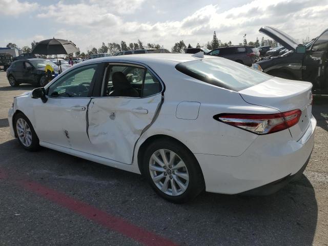 4T1B11HK0KU695931 - 2019 TOYOTA CAMRY L WHITE photo 2