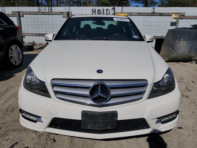 WDDGF4HB9CR213402 - 2012 MERCEDES-BENZ C 250 WHITE photo 5