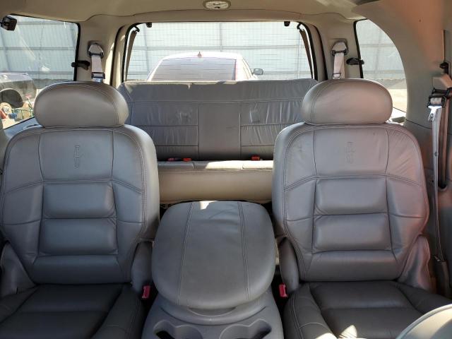 5LMPU28A9YLJ05876 - 2000 LINCOLN NAVIGATOR წითელი ფოტო 10