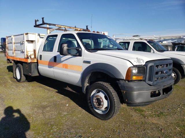 1FDXW47Y87EA71469 - 2007 FORD F450 SUPER DUTY WHITE photo 4