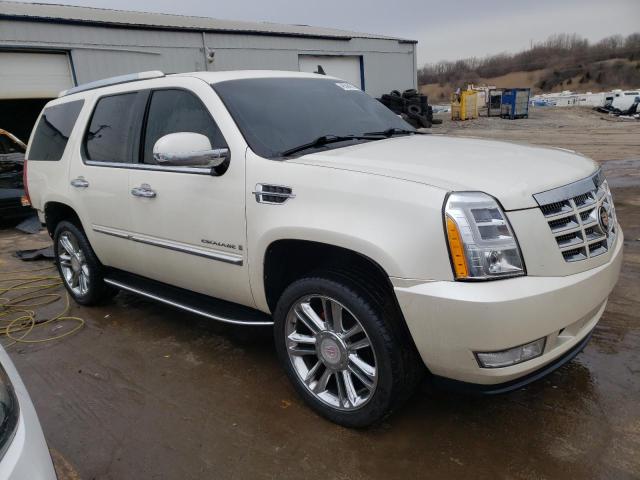 1GYEC63847R294181 - 2007 CADILLAC ESCALADE LUXURY WHITE photo 4