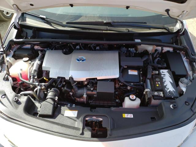JTDKARFP1K3112953 - 2019 TOYOTA PRIUS PRIM WHITE photo 11