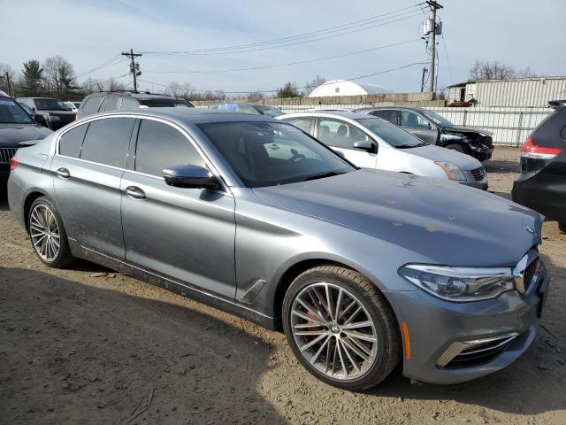 WBAJE7C51JWD53528 - 2018 BMW 540 XI GRAY photo 4