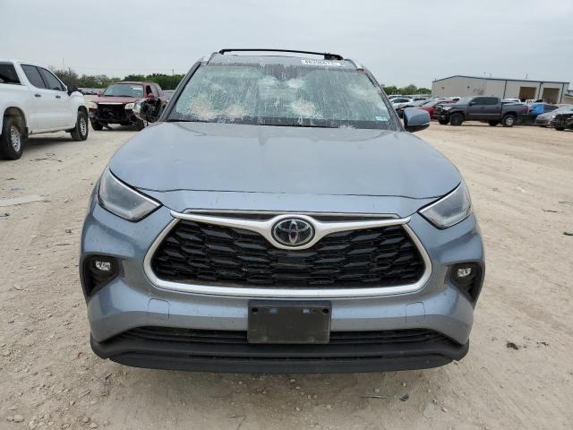 5TDGZRAH4MS088972 - 2021 TOYOTA HIGHLANDER XLE BLUE photo 5