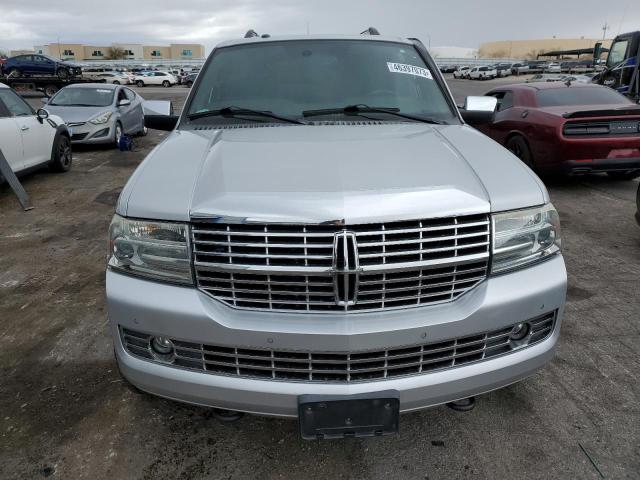 5LMJJ2H52DEL05594 - 2013 LINCOLN NAVIGATOR 银色 照片 5