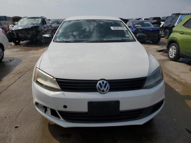 3VW2K7AJ2DM450946 - 2013 VOLKSWAGEN JETTA BASE 白色 照片 5