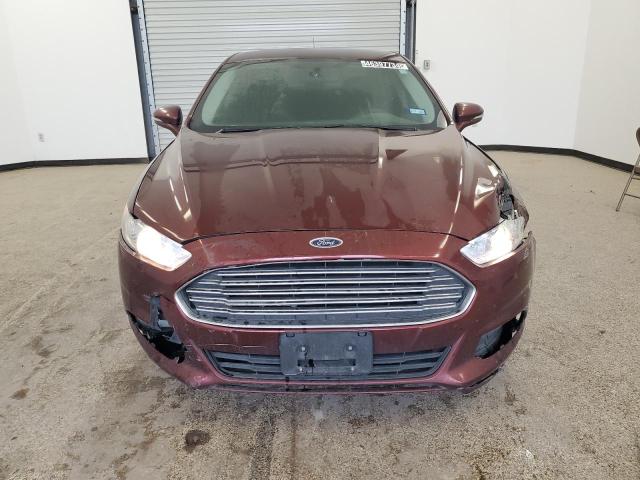 3FA6P0H76GR252746 - 2016 FORD FUSION SE RED photo 5