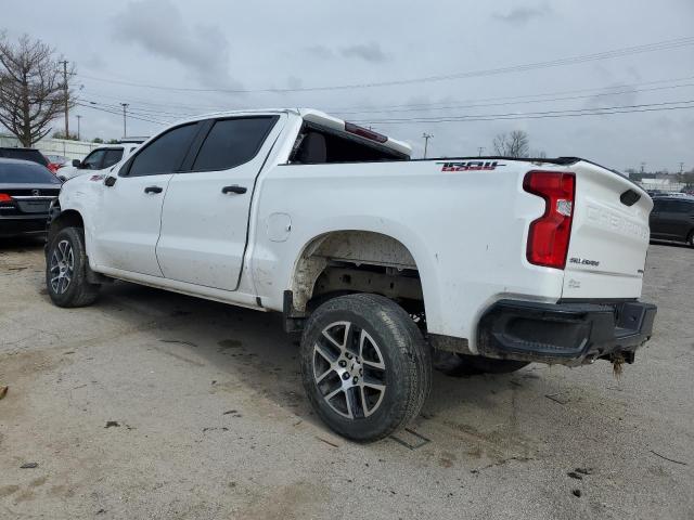 3GCPYCEF3LG411463 - 2020 CHEVROLET SILVERADO K1500 TRAIL BOSS CUSTOM WHITE photo 2