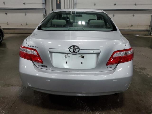 4T4BE46K39R137693 - 2009 TOYOTA CAMRY BASE SILVER photo 6