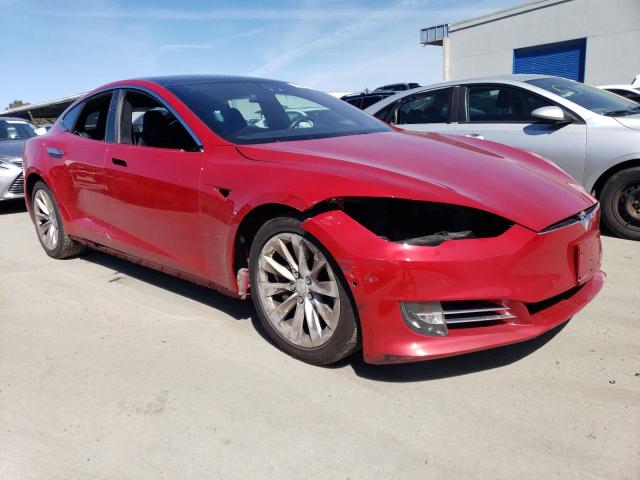 5YJSA1E17HF196531 - 2017 TESLA MODEL S RED photo 4