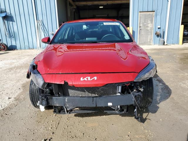 3KPF24AD6PE556036 - 2023 KIA FORTE LX RED photo 5