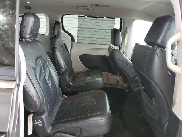 2C4RC1BG6JR214139 - 2018 CHRYSLER PACIFICA TOURING L GRAY photo 11