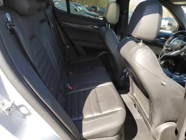 ZASPAKBN0L7C94339 - 2020 ALFA ROMEO STELVIO TI WHITE photo 11