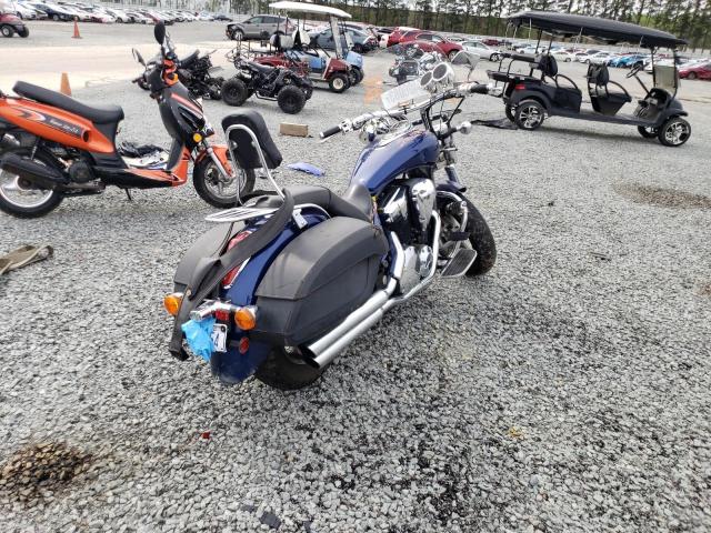 JH2SC6672AK000179 - 2010 HONDA VT1300 CT BLUE photo 4