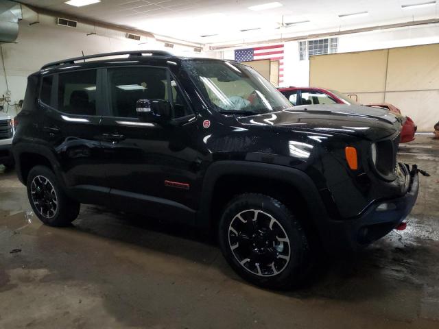 ZACNJDC15PPP57413 - 2023 JEEP RENEGADE TRAILHAWK BLACK photo 4