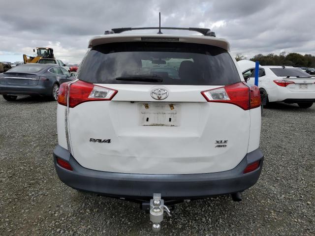 2T3RFREV8FW273206 - 2015 TOYOTA RAV4 XLE WHITE photo 6