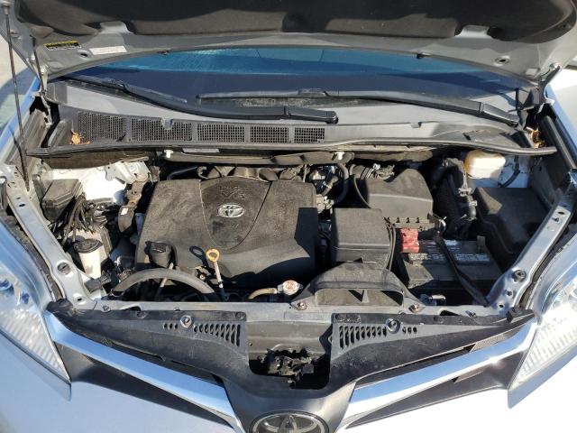 5TDJZ3DC6LS229378 - 2020 TOYOTA SIENNA LE SILVER photo 12