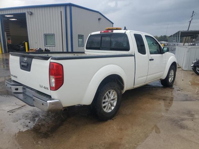 1N6AD0CW5HN726750 - 2017 NISSAN FRONTIER SV WHITE photo 3