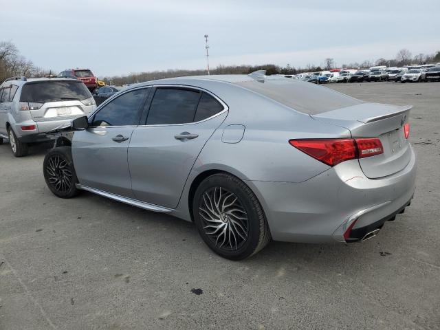19UUB2F71JA000811 - 2018 ACURA TLX ADVANCE SILVER photo 2