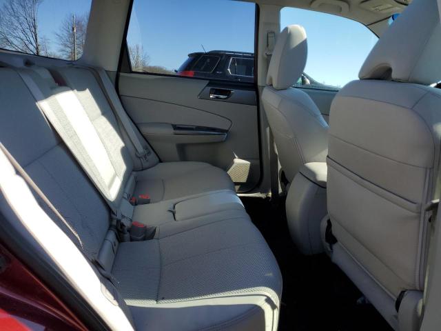 JF2SHADCXDH419719 - 2013 SUBARU FORESTER 2.5X PREMIUM RED photo 11