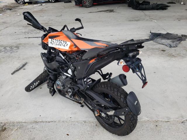 MD2JGJ407MC224574 - 2021 KTM 390 ADVENTURE TWO TONE photo 3