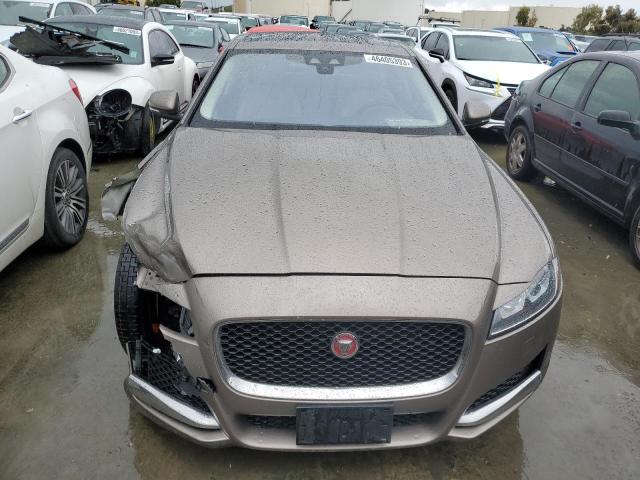 SAJBD4BN0HCY42569 - 2017 JAGUAR XF PREMIUM BROWN photo 5