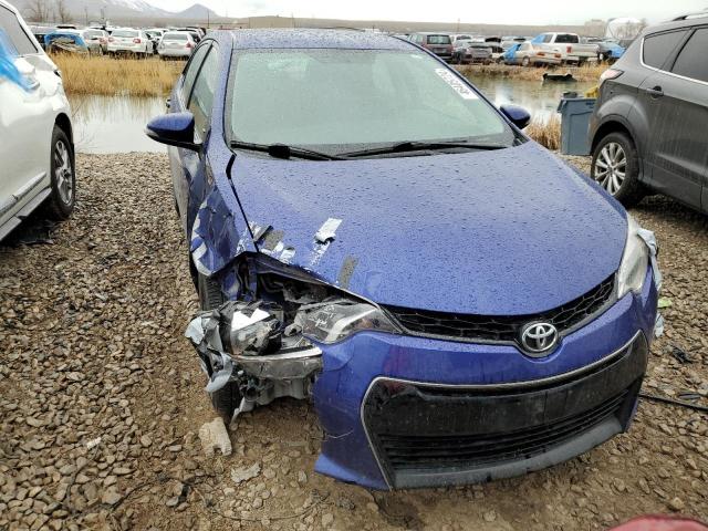 2T1BURHE9GC576686 - 2016 TOYOTA COROLLA L BLUE photo 5