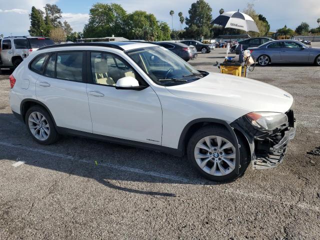 WBAVL1C57DVR92475 - 2013 BMW X1 XDRIVE28I WHITE photo 4