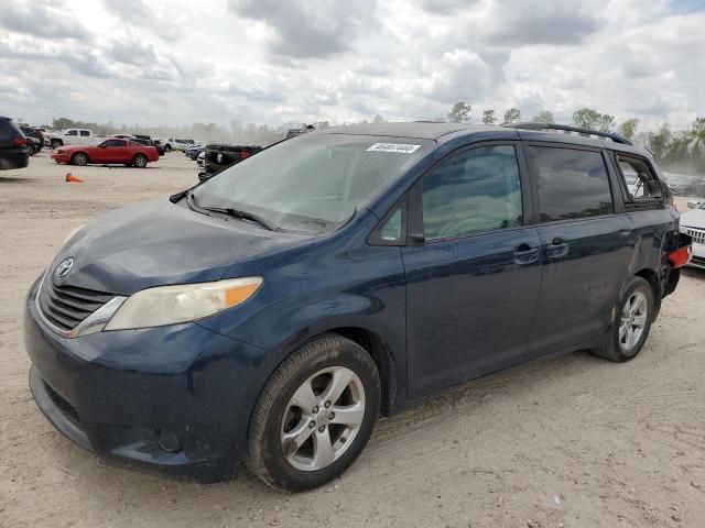 2011 TOYOTA SIENNA LE, 