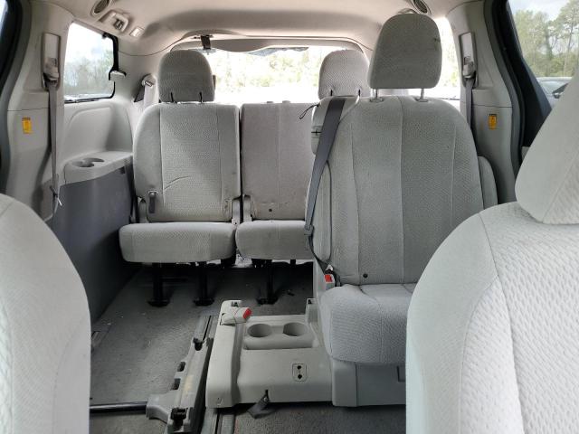 5TDKK3DC3BS095064 - 2011 TOYOTA SIENNA LE BLUE photo 10