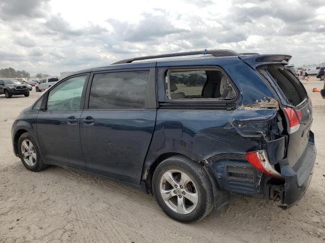 5TDKK3DC3BS095064 - 2011 TOYOTA SIENNA LE BLUE photo 2