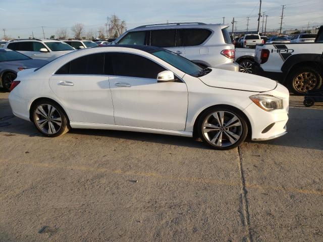 WDDSJ4EB8KN748255 - 2019 MERCEDES-BENZ CLA 250 WHITE photo 4