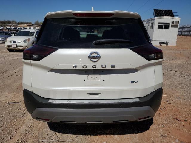 5N1AT3BA8MC800676 - 2021 NISSAN ROGUE SV WHITE photo 6