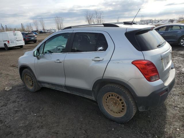 3GNCJLSB3FL112482 - 2015 CHEVROLET TRAX 1LT SILVER photo 2