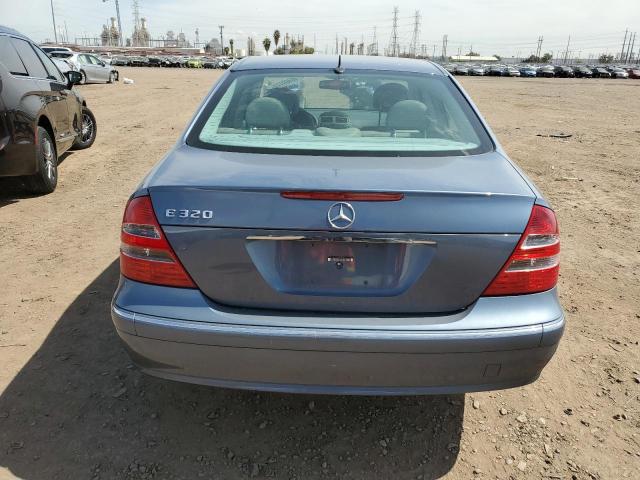 WDBUF65J74A402424 - 2004 MERCEDES-BENZ E 320 BLUE photo 6