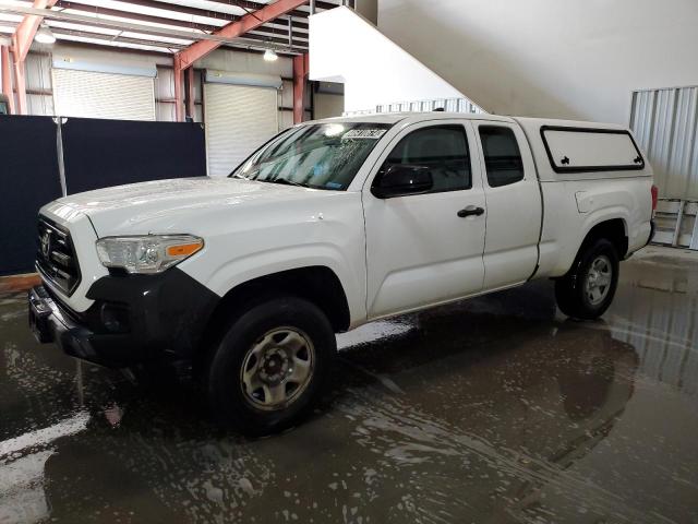 5TFRX5GN5HX093456 - 2017 TOYOTA TACOMA ACCESS CAB WHITE photo 1